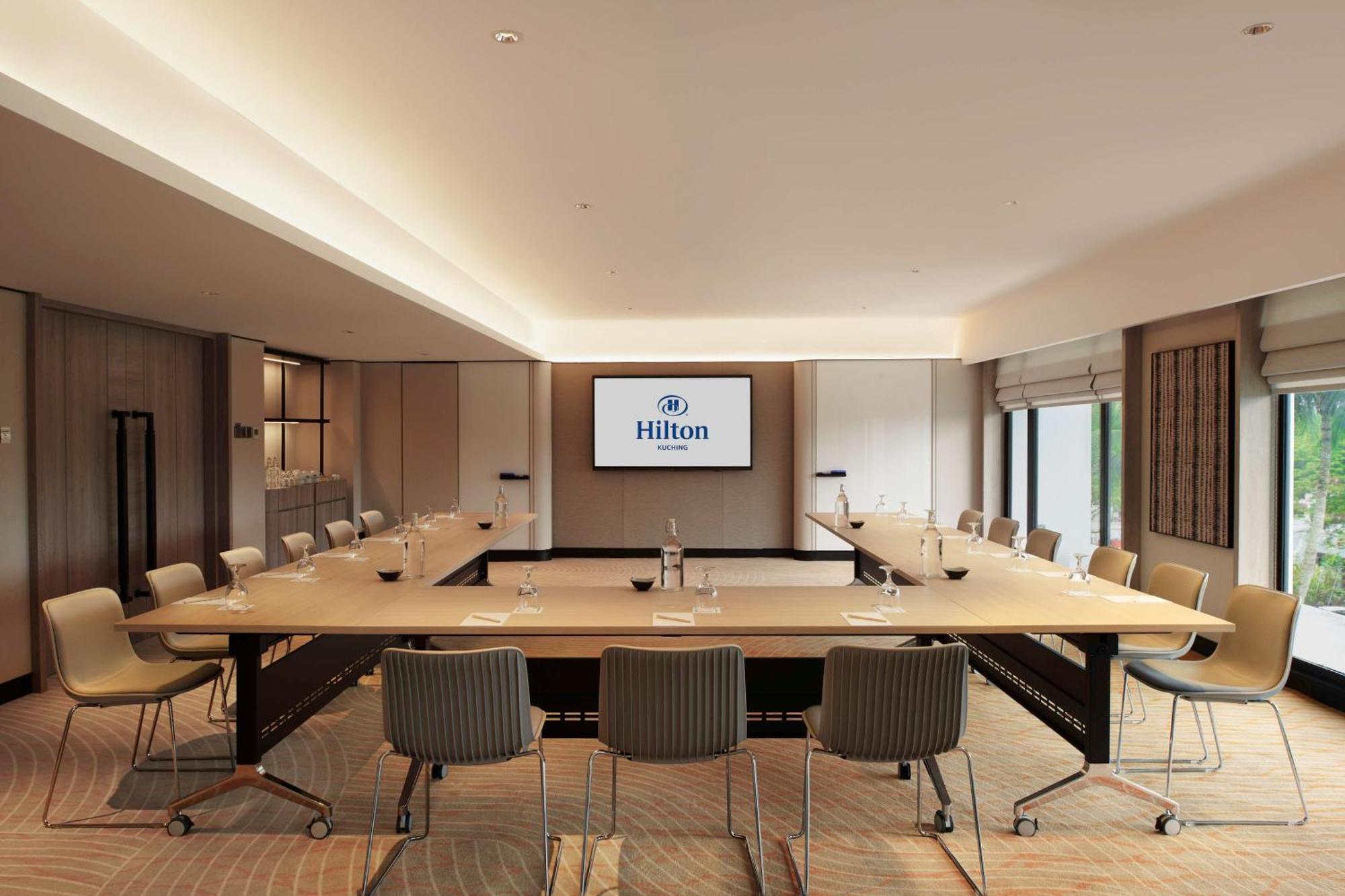 Hilton Kuching Hotel Eksteriør bilde