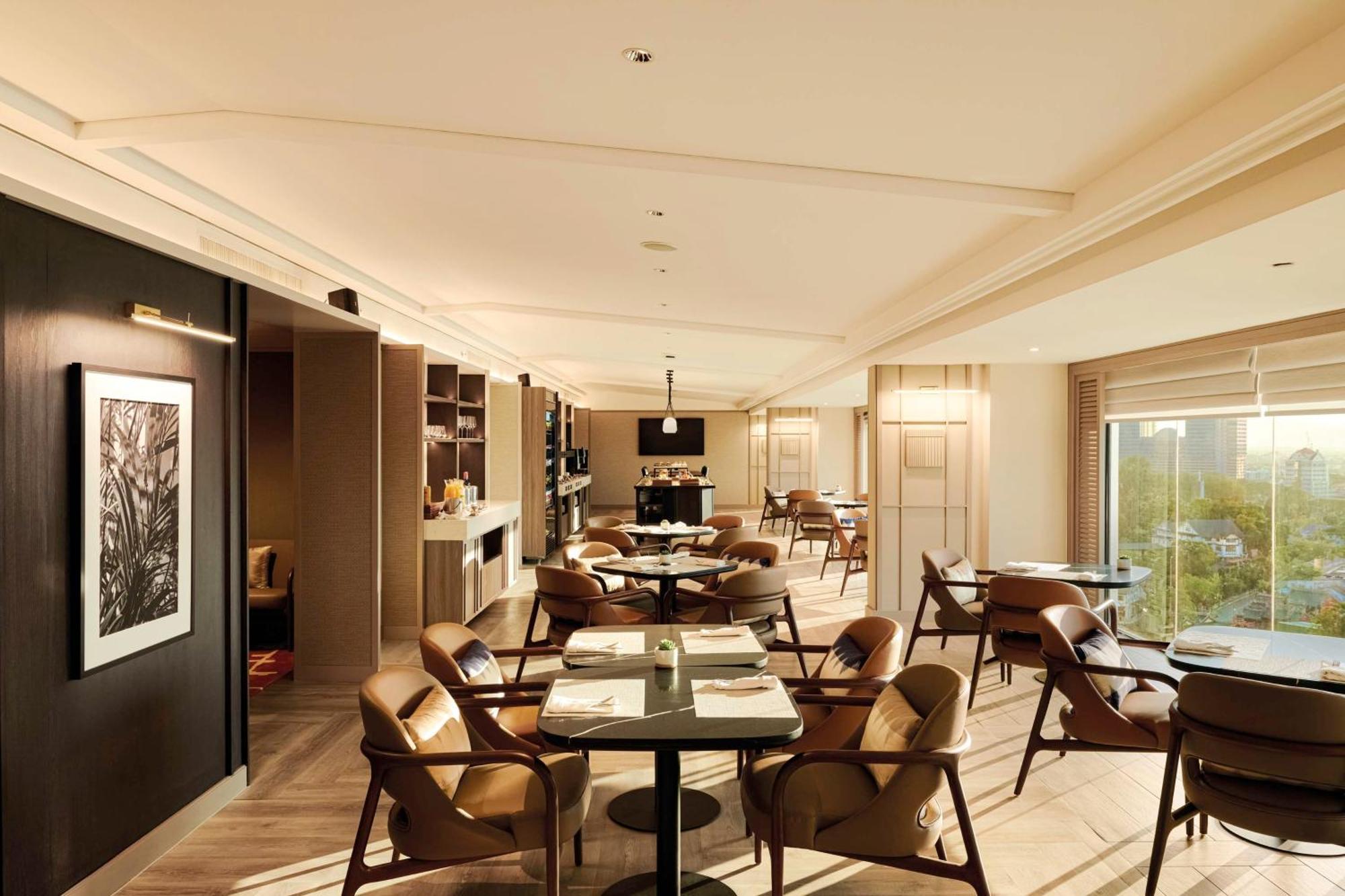 Hilton Kuching Hotel Eksteriør bilde