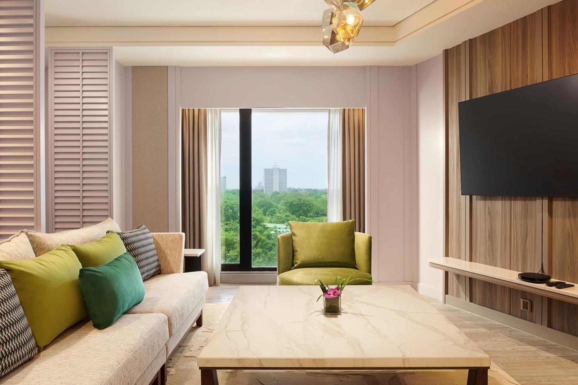 Hilton Kuching Hotel Eksteriør bilde